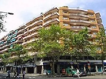 Apartments Europa Barcelona 2*,